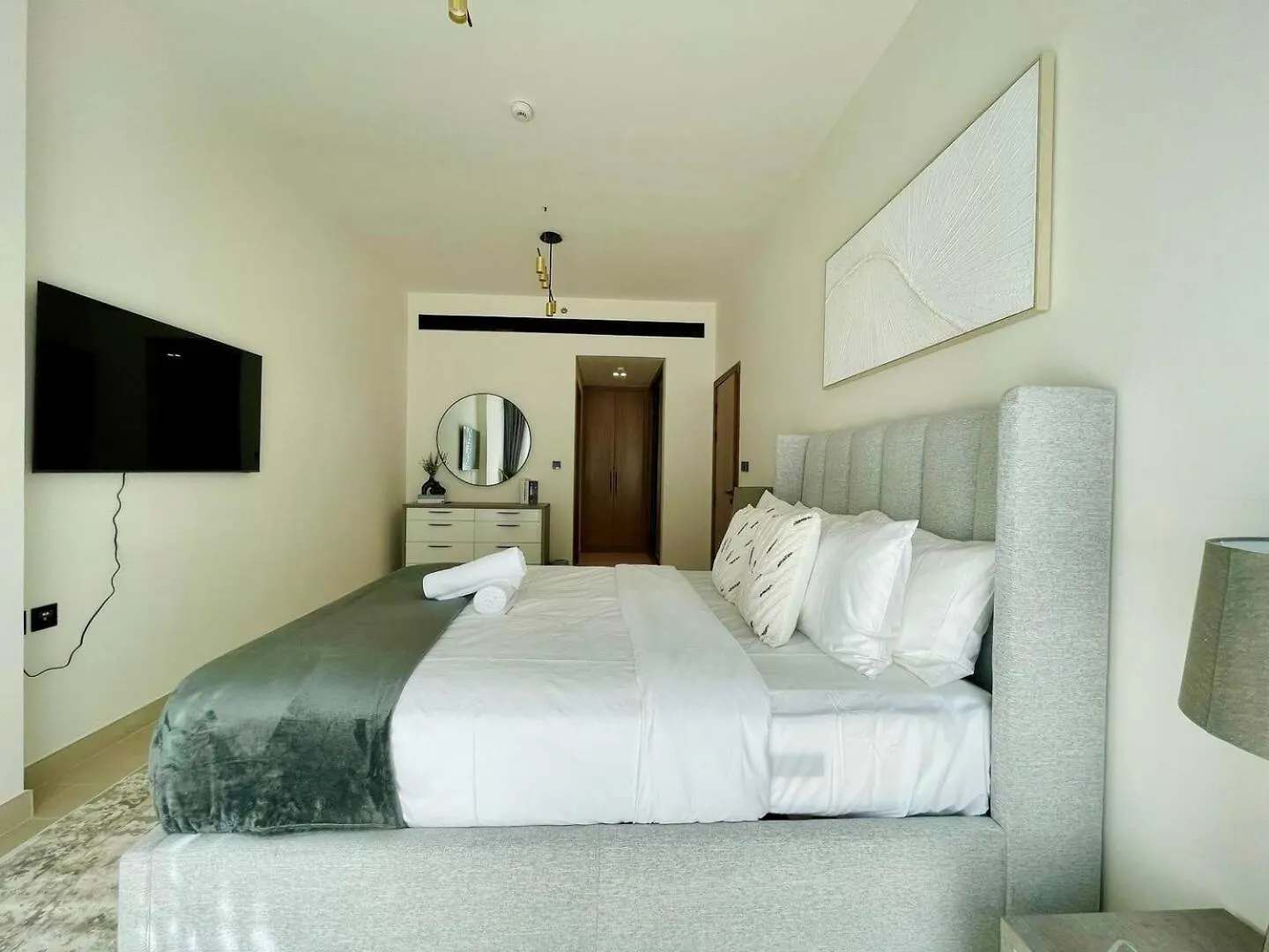 Stylish 2Br In Jvc Private Pool New Interiors Apartment Dubai