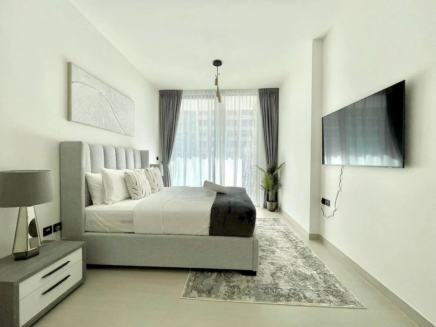 Stylish 2Br In Jvc Private Pool New Interiors Apartment Dubai