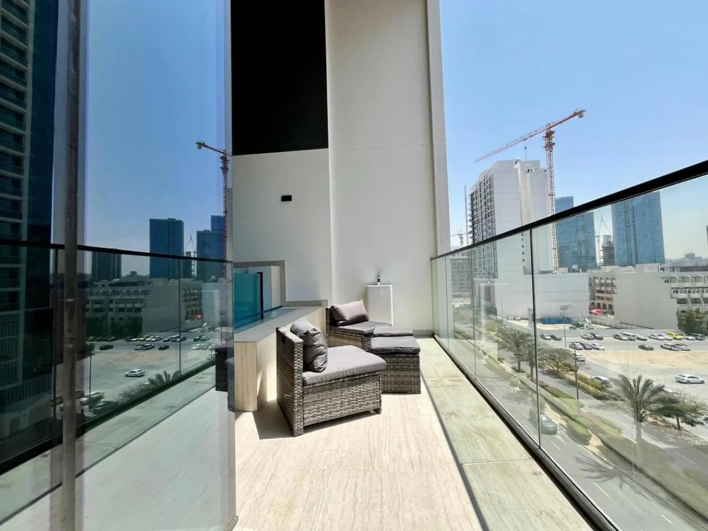 Stylish 2Br In Jvc Private Pool New Interiors Apartment Dubai